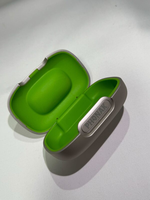 Phonak Hearing Aid Case - Image 5