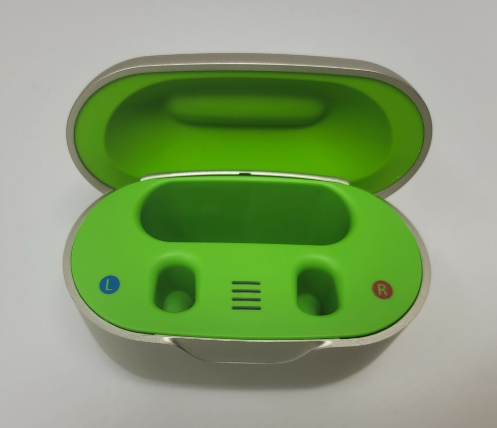 Phonak charger case go hearing aid accessory